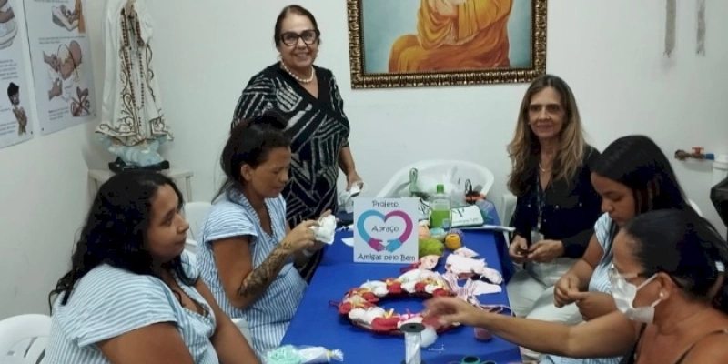 Instituto Cândida Vargas inicia programação do Mês da Mulher com atividades para pacientes e servidoras