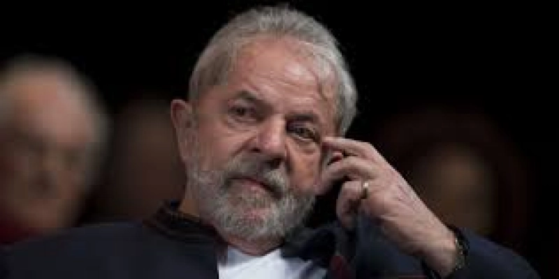 Moro determina que PF providencie escolta para depoimento de Lula