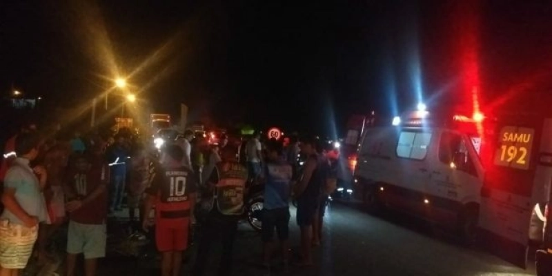 Colisão entre motocicletas deixa motoqueiros feridos; Leia 