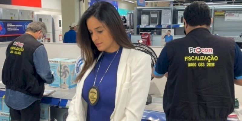 Procon-JP alerta alunos da rede mal qcadastro da Carteira Solidária é feito na própria escola