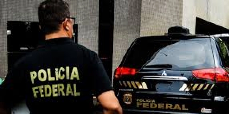 Operação da Polícia Federal mira senador do PP do Piauí