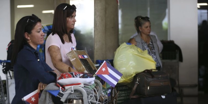 Pelo menos 1.307 médicos cubanos já deixaram o Brasil, diz Opas
