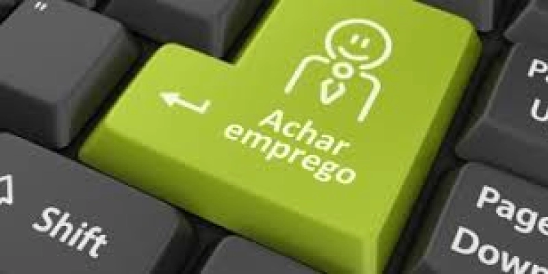 Papo Mil Graus aborda temas relacionados a emprego para socioeducandos da Fundac
