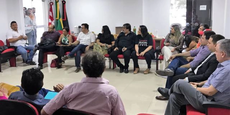 Fórum dos Servidores Públicos Estaduais da Paraíba tem apoio de deputados