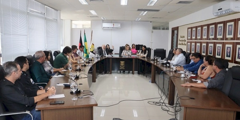 Fórum delibera ações para combater o uso indiscriminado de agrotóxicos no Estado
