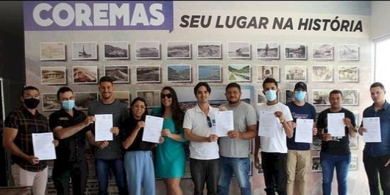 Em Coremas, segunda turma dos nomeados tomam posse, e agora integram o quadro de servidores efetivos do município