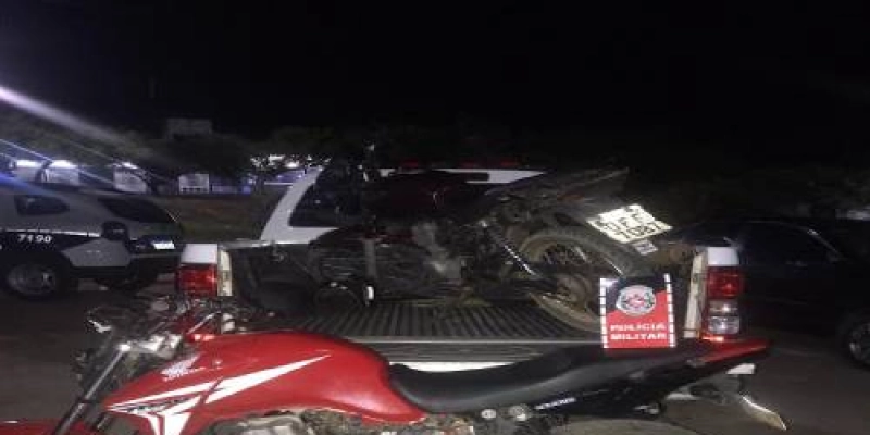 Polícia Militar prende suspeito por direção perigosa e apreende motocicleta com restrição de roubo/furto