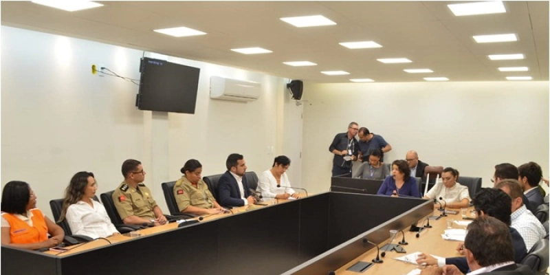 Frente Parlamentar quer instalação de CPI para apurar derramamento de óleo nas praias paraibanas