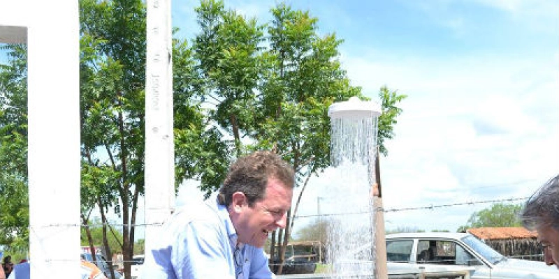 Prefeitura de Sousa inaugura sistema de abastecimento de água na Comunidade Rural Mamoeiro
