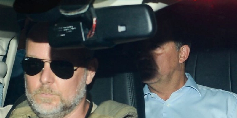 Cabral decide ficar em silêncio durante audiência com juiz