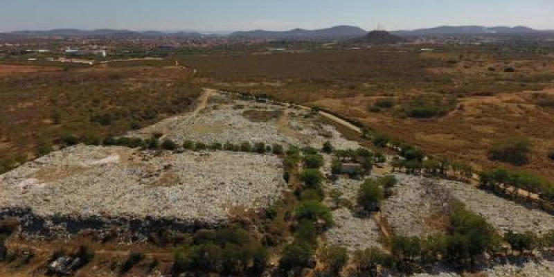 Descaso, danos ambientais e perigo a saúde é o cenário do Aterro Sanitário em Cajazeiras; alerta Deputado 