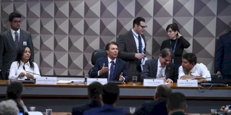 Bastidores da CPMI: Convocação de fotógrafo revolta base governista
