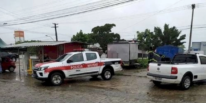 Carro é recuperado logo após ser roubado na Paraíba