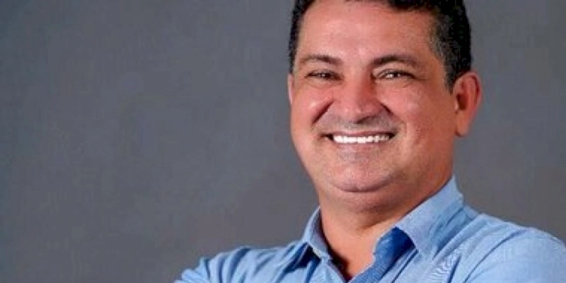 Aumentos de casos de Covid-19, Prefeito de São João do Rio do Peixe assina decreto para o uso de máscaras em repartições públicas e privadas 