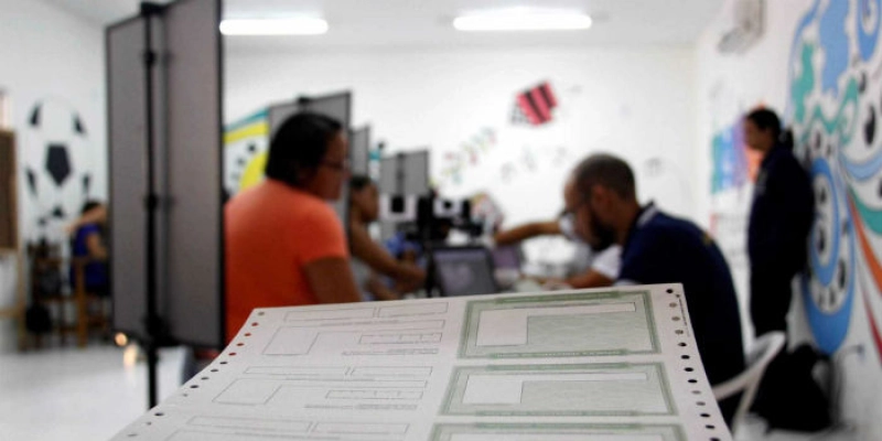 Eleitores de 186 cidades devem fazer cadastramento biométrico até março