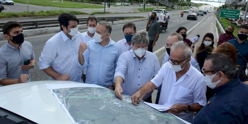 João Azevêdo visita locais onde o Governo do Estado iniciará obras para melhoria do trânsito na Grande João Pessoa