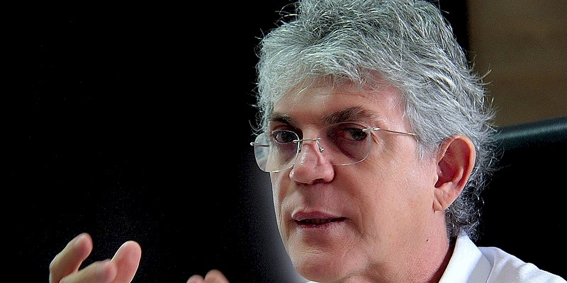 Derrotado nas urnas, recurso de inelegibilidade de Ricardo Coutinho é tirado de pauta do TSE