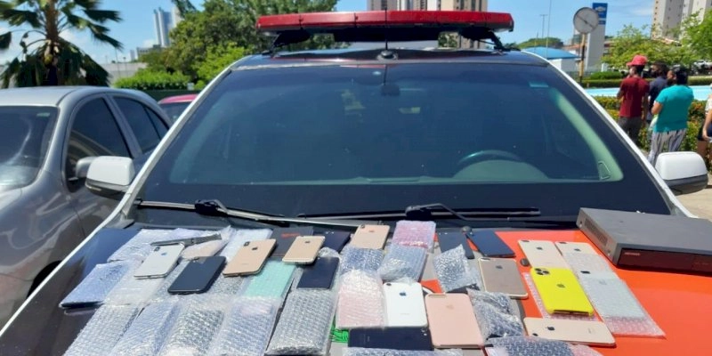 Polícia intercepta fuga de suspeitos de assalto e recupera mais de 40 celulares roubados