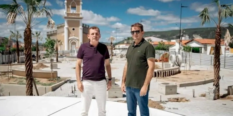Ball faz visita técnica as obras da Praça Pública ao lado de Chico Mendes em São José de Piranhas