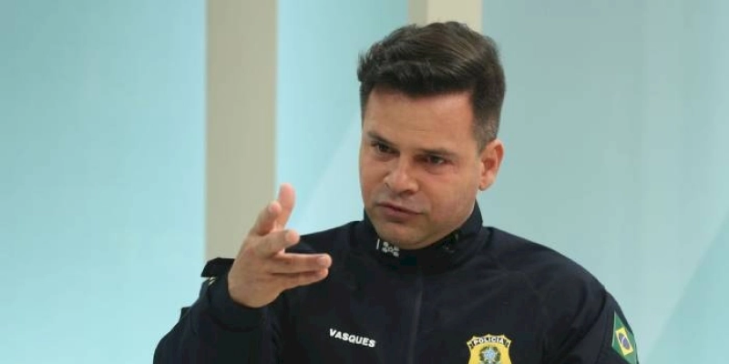 Diretor-geral da PRF é exonerado do cargo; confira