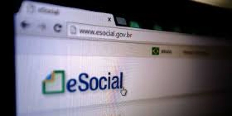 Veja como atualizar o eSocial com novo valor do salário mínimo