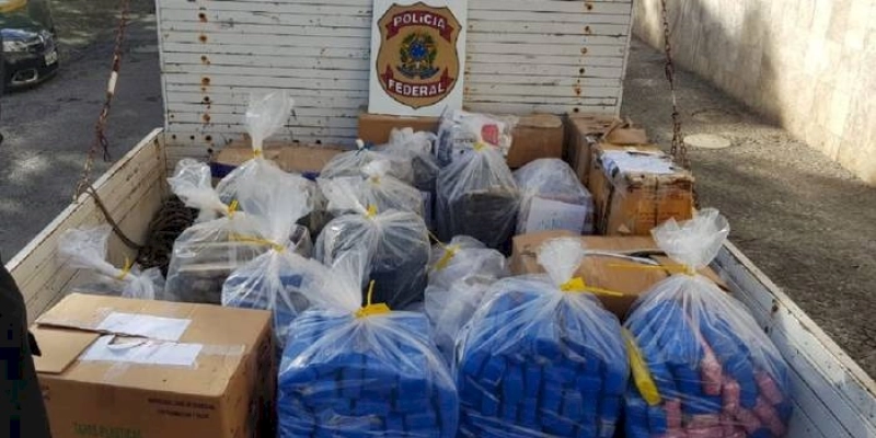 Polícia Federal realiza incineração de 735 kg de drogas