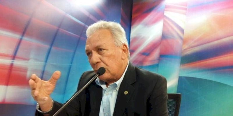 Processo de adesão de preço em licitação corre à revelia, e Prefeito de Cajazeiras é intimado para julgamento no TCE