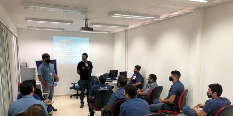 Automação Industrial: Matriz curricular e estrutura do curso da Faculdade SENAI da PB são apresentadas para colaboradores da Indústria Alpargatas