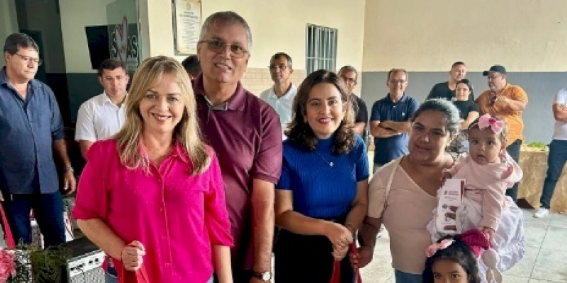 Pollyanna Dutra entrega ampliação do PAA leite e programa passa a beneficiar mais de 600 famílias em Esperança e Areial