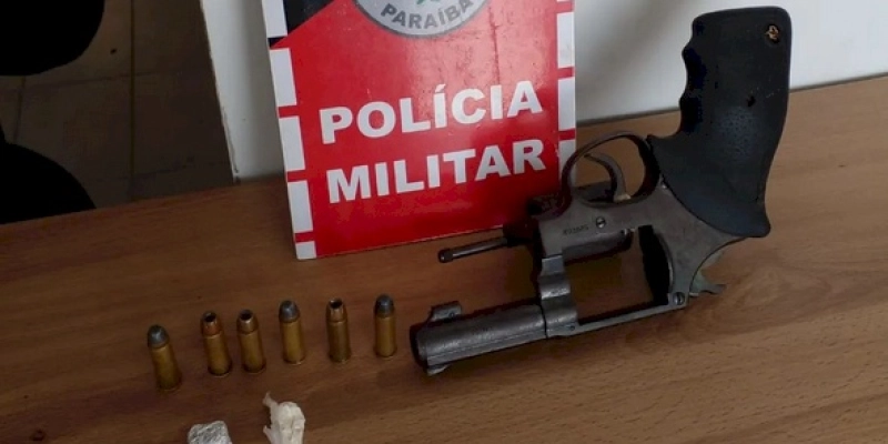 Polícia Militar prende homem e apreende arma, munições e droga no Emiliano Zapata, Zona Rural de Sousa