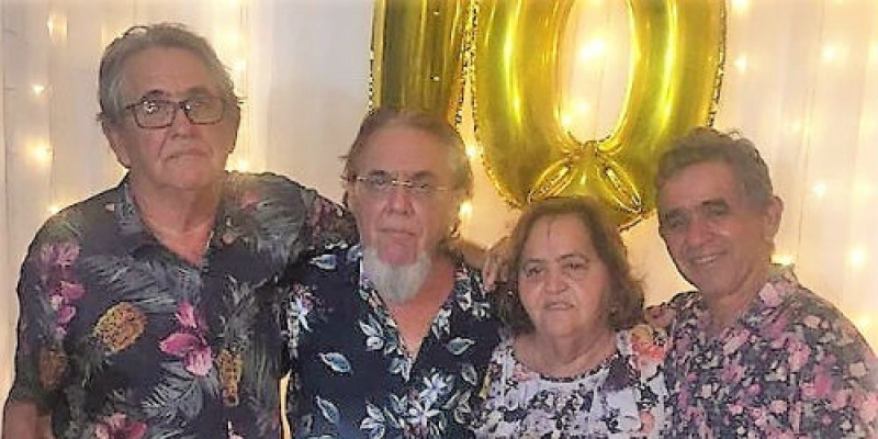Familiares e amigos celebram o aniversário do farmacêutico bioquímico Augusto Abrantes Barbosa, em Sousa