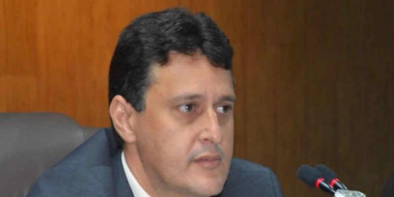 Márcio propõe que Ricardo Coutinho devolva recursos gastos em visita a Lula em Curitiba