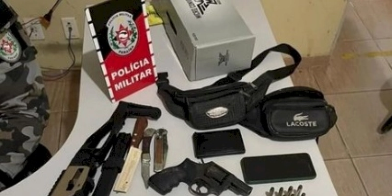 Polícias Civil e Militar prendem suspeito de homicídio e apreende armas, dinheiro e drogas na Paraíba 