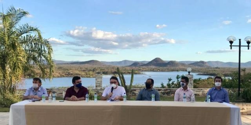 Heron Cid declara apoio a pré-candidatura de Jeferson em Marizópolis e entrega carta com sugestões para o município 