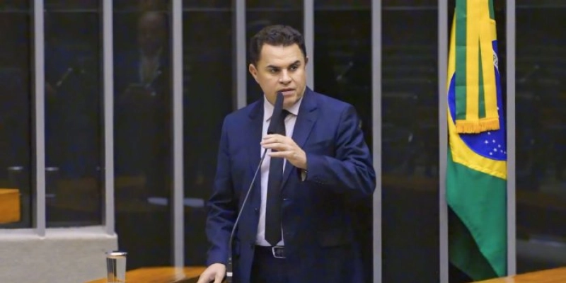 Em discurso na Câmara, Wilson Santiago repudia ataques xenofóbicos contra o Sousa Esporte Clube