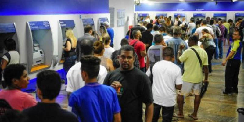 Saque do abono salarial do PIS 2018/2019 termina nesta sexta-feira