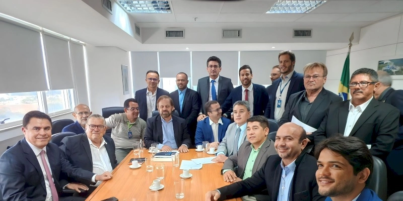 Wilson Santiago cobra soluções para extração de Caulim na Paraíba em audiência na Agência Nacional de Mineração