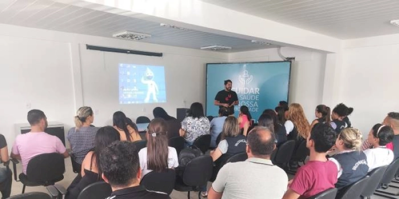Prefeitura de João Pessoa realiza capacitação com profissionais que atuam nas salas de vacina