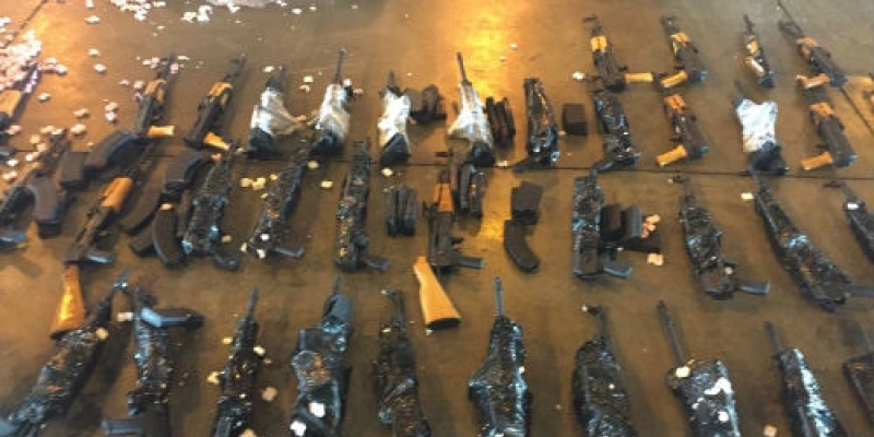 Exército dá parecer favorável ao uso de 15 fuzis apreendidos no Galeão pela polícia do Rio