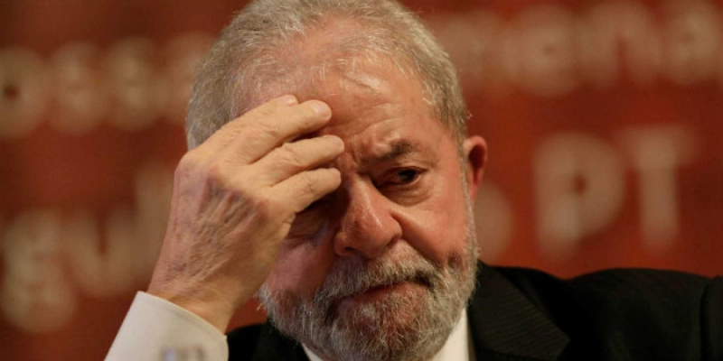 Termina hoje prazo para PT substituir nome na chapa presidencial