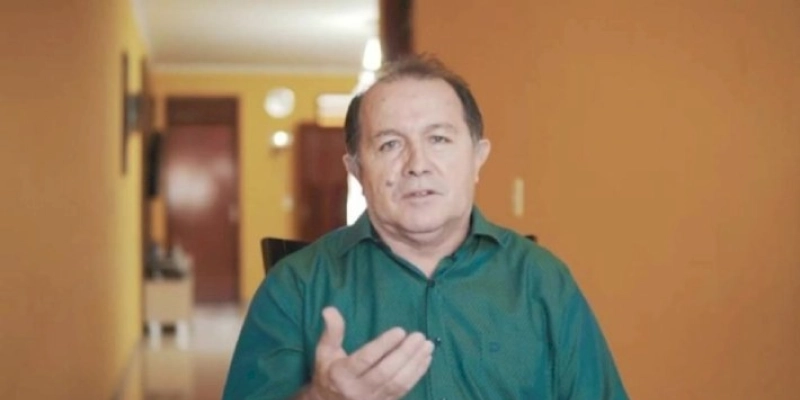Déficit orçamentária, não pagamento do piso da educação, aumento de contrato temporal estão entre os alertas do TCE à Bonito de Santa Fé