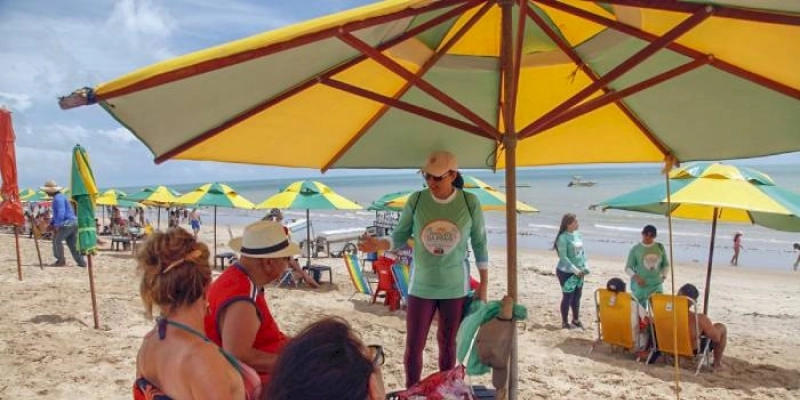 Programa Amigos da Praia finaliza atividades do verão no Busto de Tamandaré