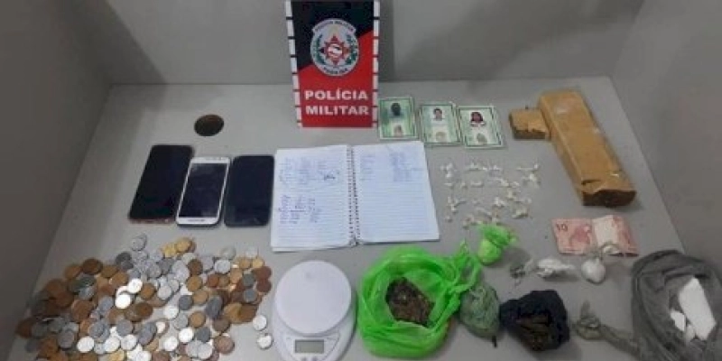 Polícia fecha “boca de fumo” e prende pessoas por associação ao tráfico