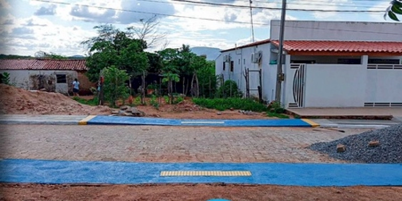 Obra de Pavimentação em Paralelepípedos no Distrito de Prensa, em Aparecida, está avançando cada dia