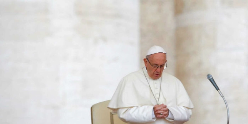Papa aceita renúncia de bispos chilenos por escândalo de abuso sexual