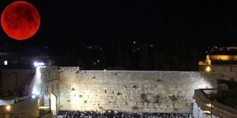 Dia 31/01 Israel verá uma “super lua de sangue”, mas o que isso significa?