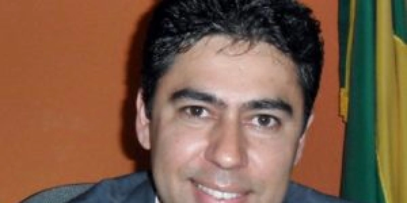LAMENTÁVEL - Ex-prefeito é assassinado pelo Pai com um tiro no peito nesta segunda-feira na PB