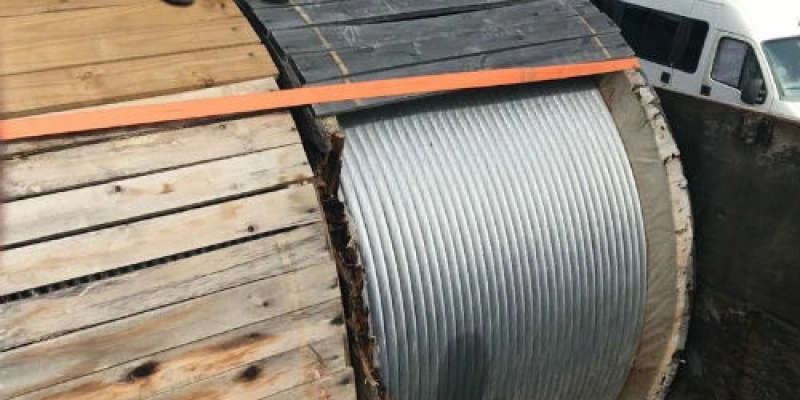 Operação conjunta da Sefaz e da PRF apreende 32 toneladas de cabo de alumínio com nota irregular