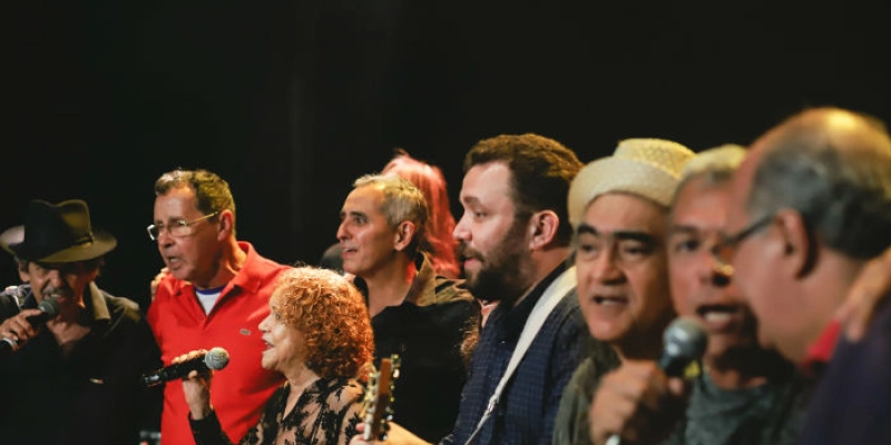 Músicos de cinco gerações do Ceará foram aplaudidos no CCBNB de Sousa, no show "Futuro e Memória"