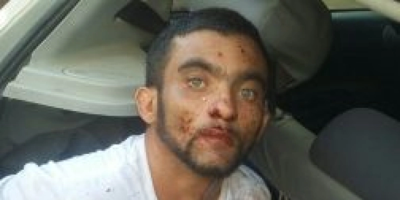 Homem é assassinado a pauladas, Acusado morde e bebe o sangue do cadáver 